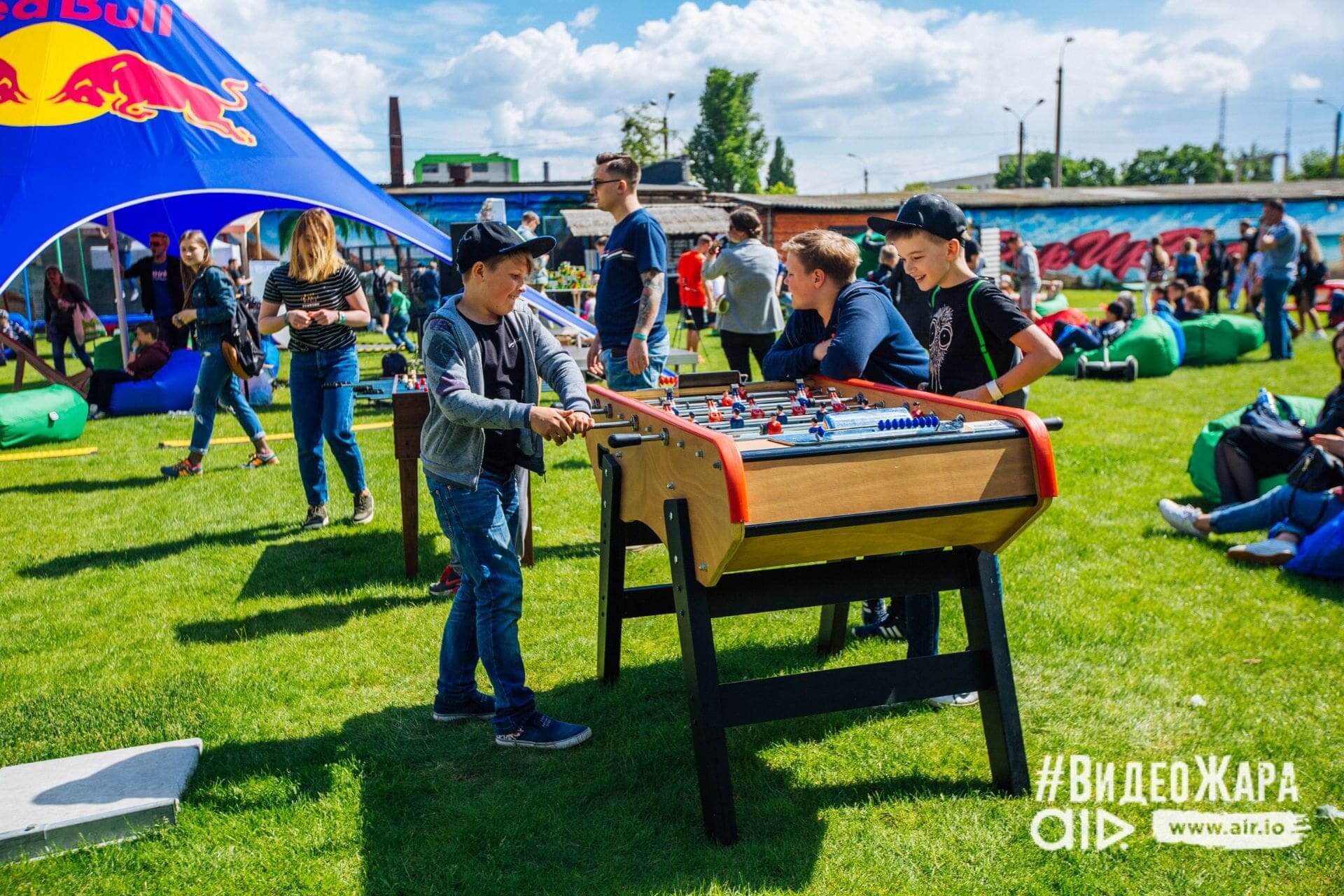 KIDS & FAMILY channel